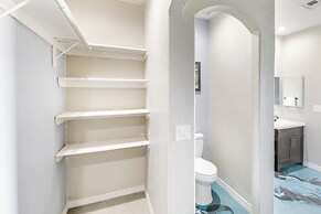 4 Mi to Casinos: Mtn-view Home in Bullhead City!