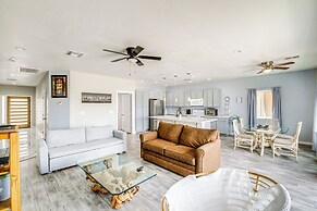 4 Mi to Casinos: Mtn-view Home in Bullhead City!