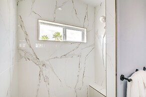 4 Mi to Casinos: Mtn-view Home in Bullhead City!