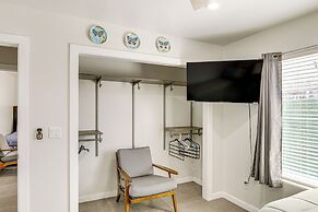 1 Mi to Rabobank Arena: Home w/ Gazebo!