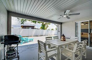 5 Mi to Beach: Home w/ Pool in Holiday!