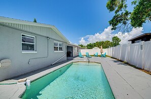 5 Mi to Beach: Home w/ Pool in Holiday!