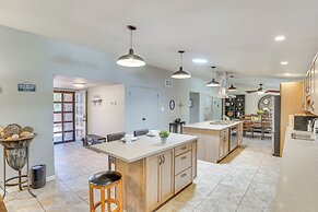 6 Mi to Sabino Canyon: Home w/ Patio in Tucson!