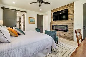 Outdoor Entertainment Area: Cabin in Show Low!