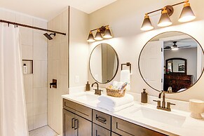 Newly Renovated Lake Bowen Home w/ Game Room!