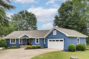 Newly Renovated Lake Bowen Home w/ Game Room!