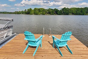 Newly Renovated Lake Bowen Home w/ Game Room!