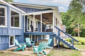 Newly Renovated Lake Bowen Home w/ Game Room!