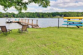 Newly Renovated Lake Bowen Home w/ Game Room!