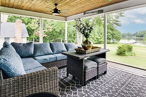 Newly Renovated Lake Bowen Home w/ Game Room!