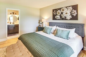 Newly Renovated Lake Bowen Home w/ Game Room!