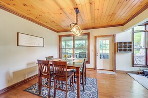 Creekside Gazebo + Mtn Views: Spacious Todd Home!