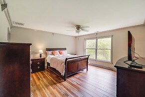 Creekside Gazebo + Mtn Views: Spacious Todd Home!