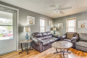 3 Mi to Dtwn Fort Wayne: Home w/ Deck & Yard!