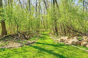 1 Mi to Lake Geneva: Cottage w/ On-site Hiking