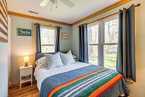 1 Mi to Lake Geneva: Cottage w/ On-site Hiking