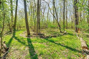 1 Mi to Lake Geneva: Cottage w/ On-site Hiking