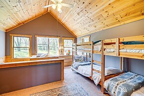 1 Mi to Lake Geneva: Cottage w/ On-site Hiking