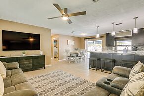 Private Pool & Spacious Yard: Cape Coral Getaway