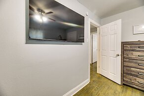 3 Mi to Beach: Family Home in Corpus Christi!
