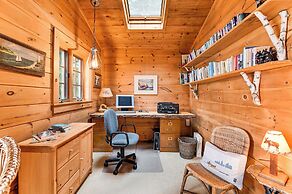Lakefront Adirondacks Home: Lake George Oasis!