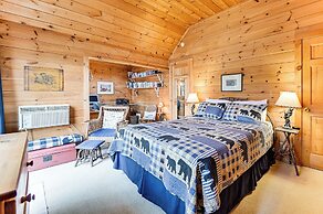 Lakefront Adirondacks Home: Lake George Oasis!