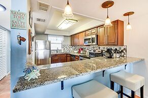 Walk to Ocean: Daytona Beach Shores Condo w/ Pool!