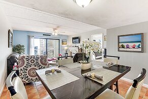 Walk to Ocean: Daytona Beach Shores Condo w/ Pool!