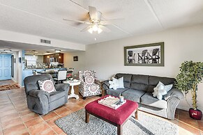 Walk to Ocean: Daytona Beach Shores Condo w/ Pool!