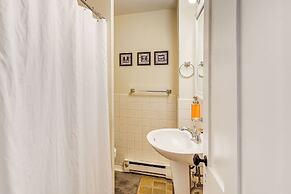 Near Nockamixon State Park: Telford Apt w/ Porch!