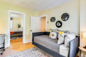 Near Nockamixon State Park: Telford Apt w/ Porch!