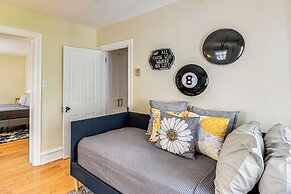 Near Nockamixon State Park: Telford Apt w/ Porch!