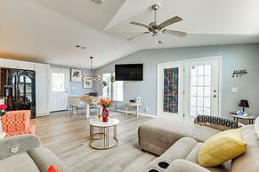 3 Mi to Fort Myers Beach: Home w/ Pool Access