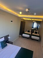 Sistina Old City Hotel