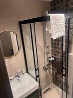 Sistina Old City Hotel