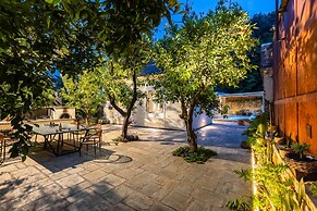 The Secret Garden - Courtyard Private Pool Villa