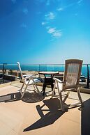 Whisky Green Coast Hotel & Apartments