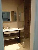 Whisky Green Coast Hotel & Apartments