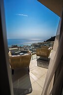 Whisky Green Coast Hotel & Apartments