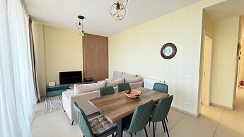 Whisky Green Coast Hotel & Apartments