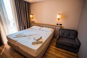 Whisky Green Coast Hotel & Apartments