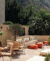 Adiya Signature Hotel
