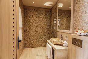 Adiya Signature Hotel