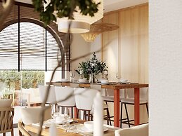 Adiya Signature Hotel