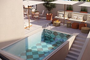 Adiya Signature Hotel