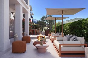 Adiya Signature Hotel