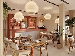 Adiya Signature Hotel