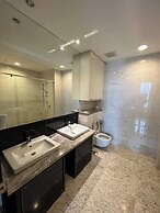 Platinum Suites KLCC by Sleepy Owl