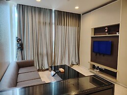 Platinum Suites KLCC by Sleepy Owl