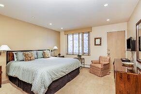 700 Ute Apartment #703 4 Bedroom Home